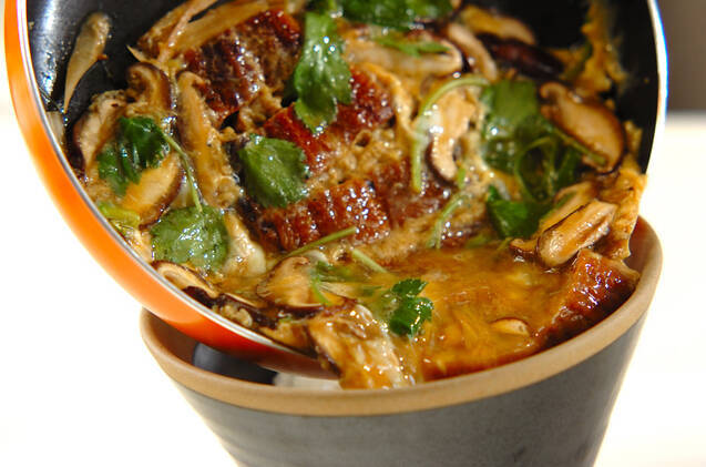 ウナギとゴボウの卵とじ丼の作り方の手順9