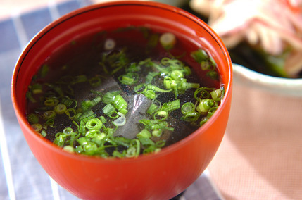 ゴマ豆腐ととろろ昆布の汁