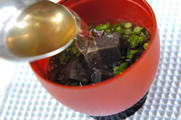 ゴマ豆腐ととろろ昆布の汁の作り方の手順4