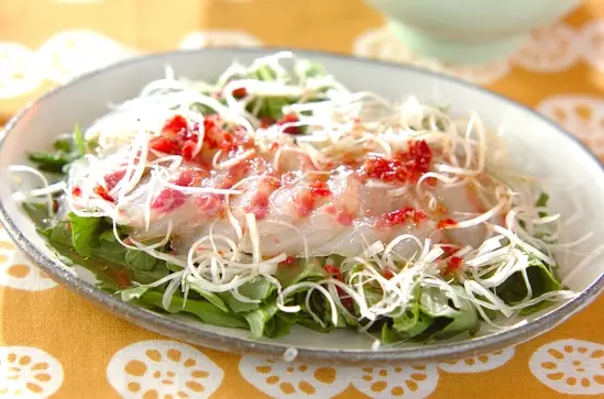 鯛のお刺身サラダ 副菜 レシピ 作り方 E レシピ 料理のプロが作る簡単レシピ