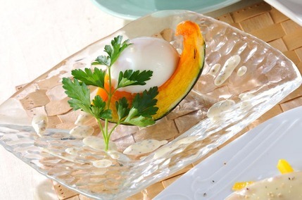 カボチャと温泉卵のサラダ