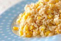 トウモロコシの炊き込みご飯