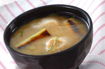 焼きネギのみそ汁