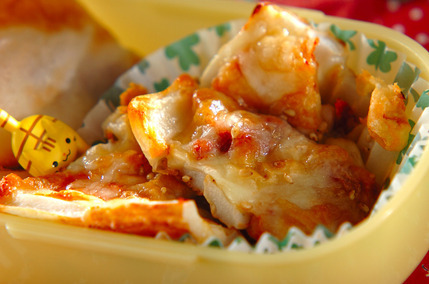 ちくわキムチピザ