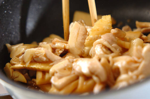 タケノコのニンニクしょうゆ炒めの作り方の手順2