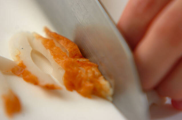 ゆで白菜とちくわの甘酢和えの作り方の手順2