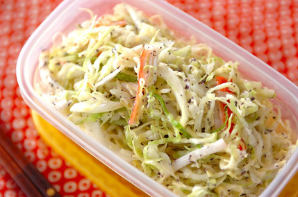 キャベツのユカリマヨ和え