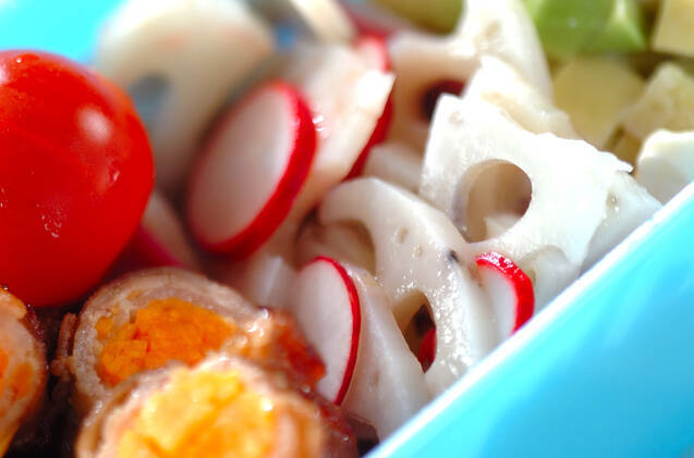 レンコンとラディッシュのピクルス