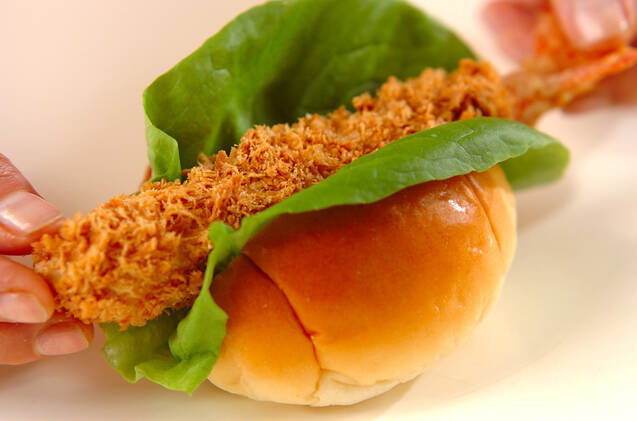 エビフライサンドの作り方の手順1