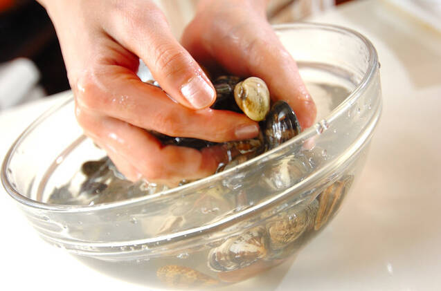 アサリの酒蒸しの作り方の手順1