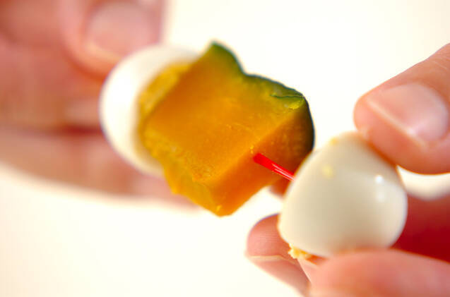 カボチャとウズラの卵のピックサラダの作り方の手順4