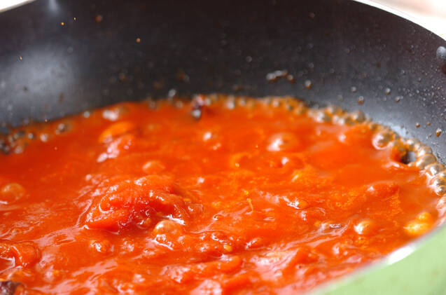 魚介トマトソースパスタの作り方の手順2