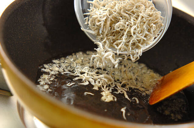 ジャコの和風チャーハンの作り方の手順1