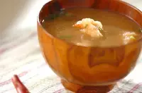 レンコンとエビのみそ汁