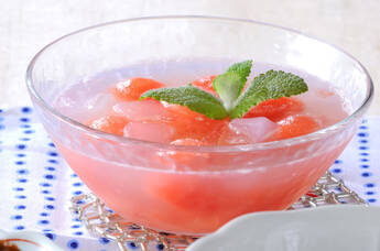 スイカ入りソーダーゼリー