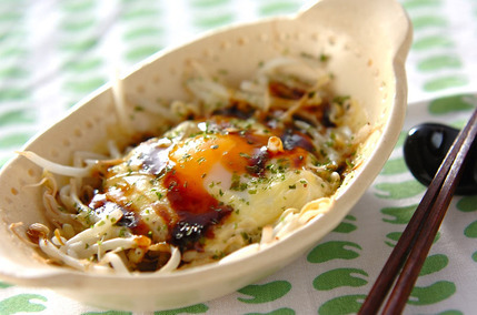 レンジで簡単！無限もやしと卵蒸し