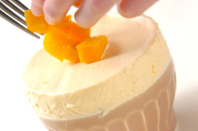 マンゴーのスフレグラッセの作り方の手順12