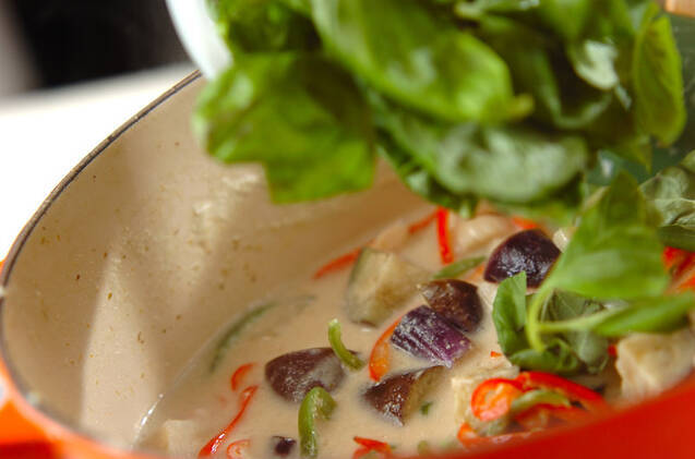 タイ風チキンカレーの作り方の手順8