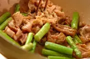 ご飯がすすむ！豚肉とアスパラの炒め物の作り方3