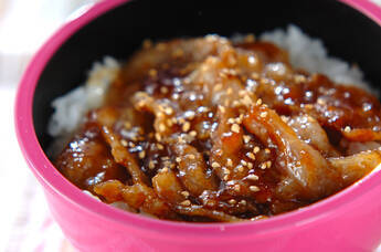 豚肉のショウガ焼き丼