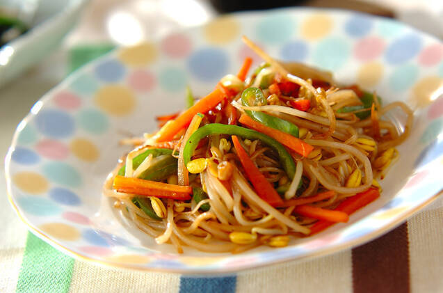 豆モヤシのペッパー炒め