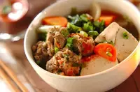 カボチャと肉団子の煮物 レシピ 作り方 E レシピ 料理のプロが作る簡単レシピ カボチャと肉団子の煮物 レシピ 作り方 E レシピ 料理のプロが作る簡単レシピ