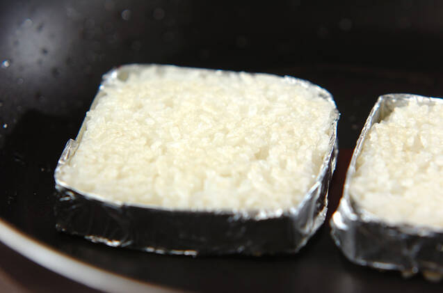 チーズカツライスバーガーの作り方の手順5