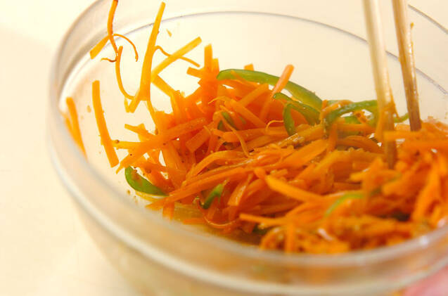 炒めニンジンのゴマ酢和えの作り方の手順5