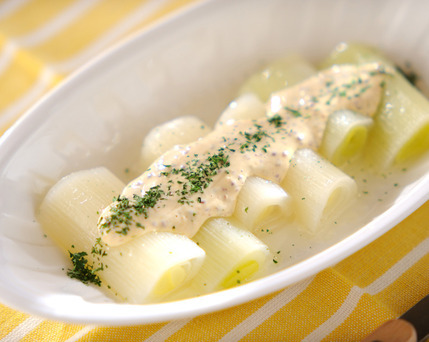 とろとろネギのマスタードソースがけ