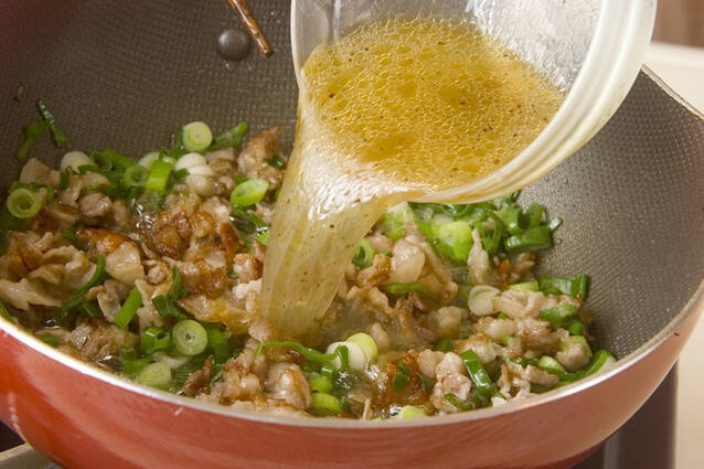 野菜のネギ豚ソースの作り方の手順3