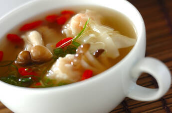 エビワンタンスープ