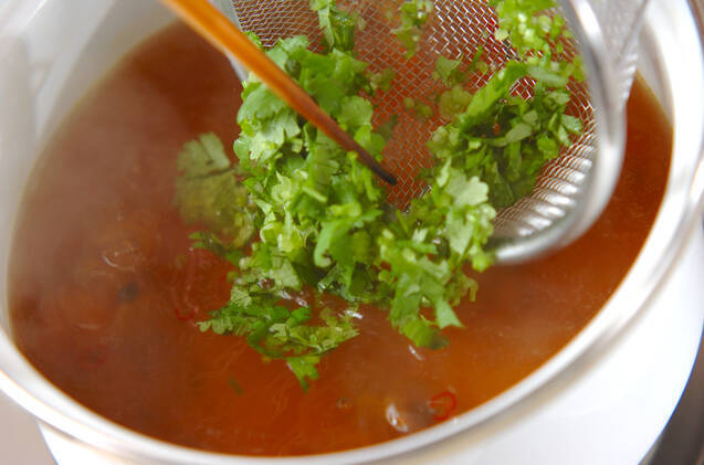 海鮮スープの作り方の手順3