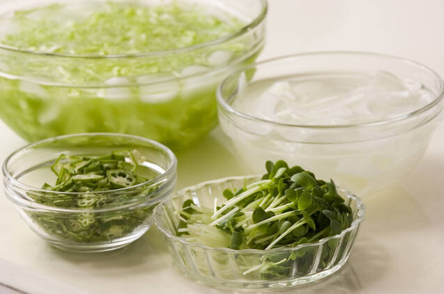 花鰹サラダの作り方の手順1