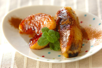 リンゴとバナナのソテー