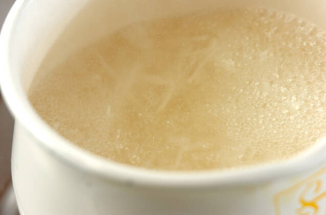 ダシがしっかりきいてる！大根とホタテ缶のスープの作り方の手順3