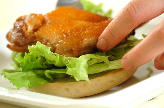 ベーグルバーガーの作り方の手順2