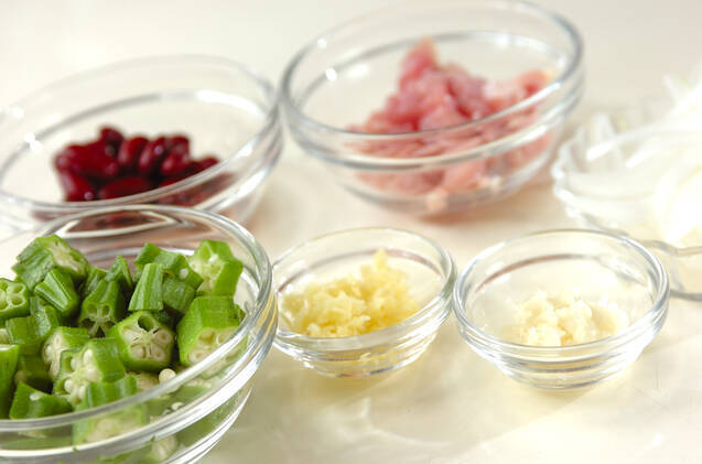 スパイシーカレーパンの作り方の手順1