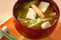 白菜のみそ汁