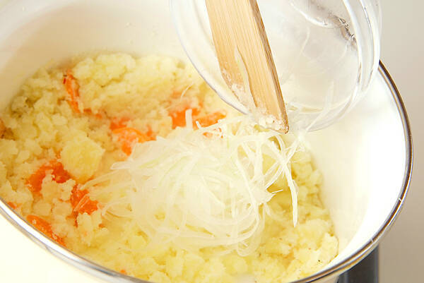 作り置きポテトサラダの作り方の手順3
