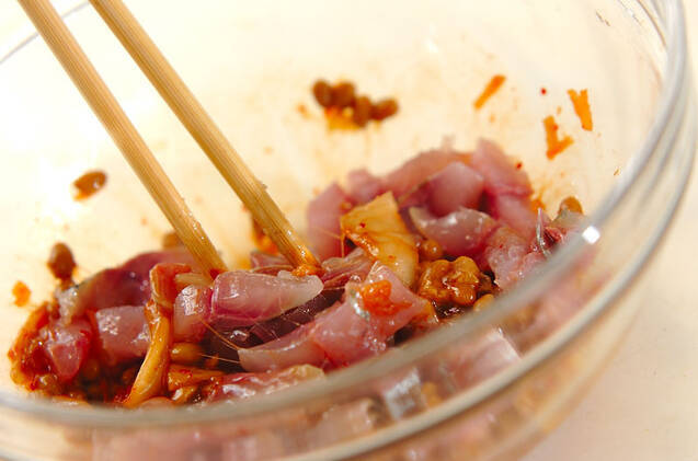 アジの納豆キムチユッケの作り方の手順4