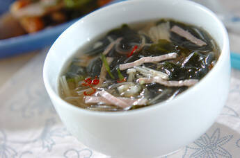 春雨のピリ辛スープ