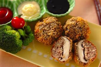 シイタケの肉詰めフライ