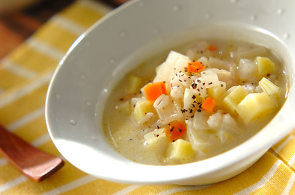 押し麦の豆乳スープ