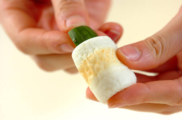 チーズ入りちくわのキュウリ詰めの作り方の手順1