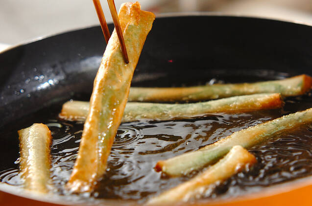 シシャモ春巻きの作り方の手順3