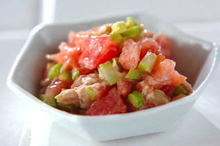 トマトとツナのサラダ