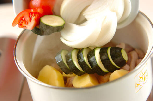 豚バラと夏野菜煮の作り方の手順6