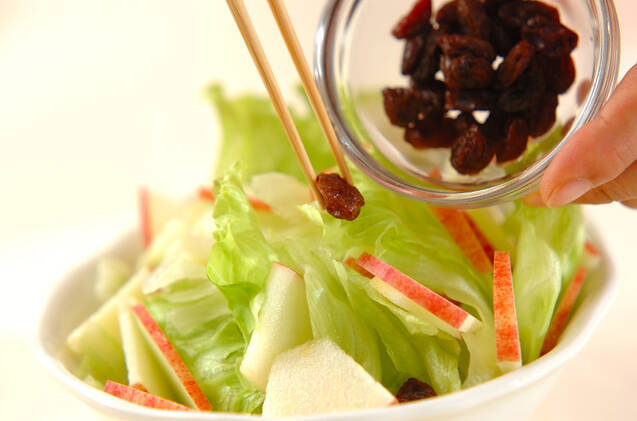 リンゴのサラダの作り方の手順5