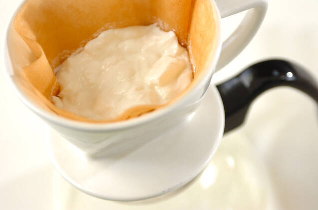 水きりヨーグルトの作り方の手順1