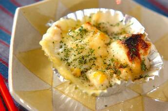 コーンとハンペンのミニグラタン